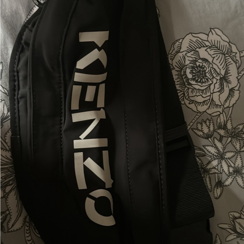 Kenzo Belt bag